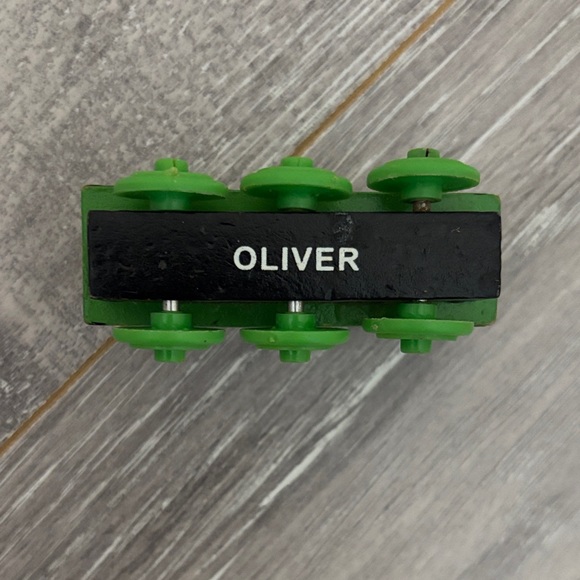 Wooden Oliver - No Magnets - Picture 6 of 8
